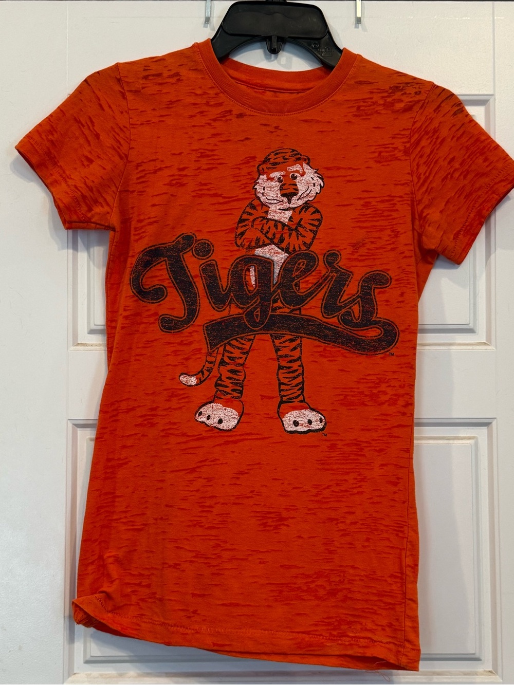 Woman’s Burnout Orange Auburn Tigers Graphic Tee
